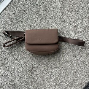 Athleta purse